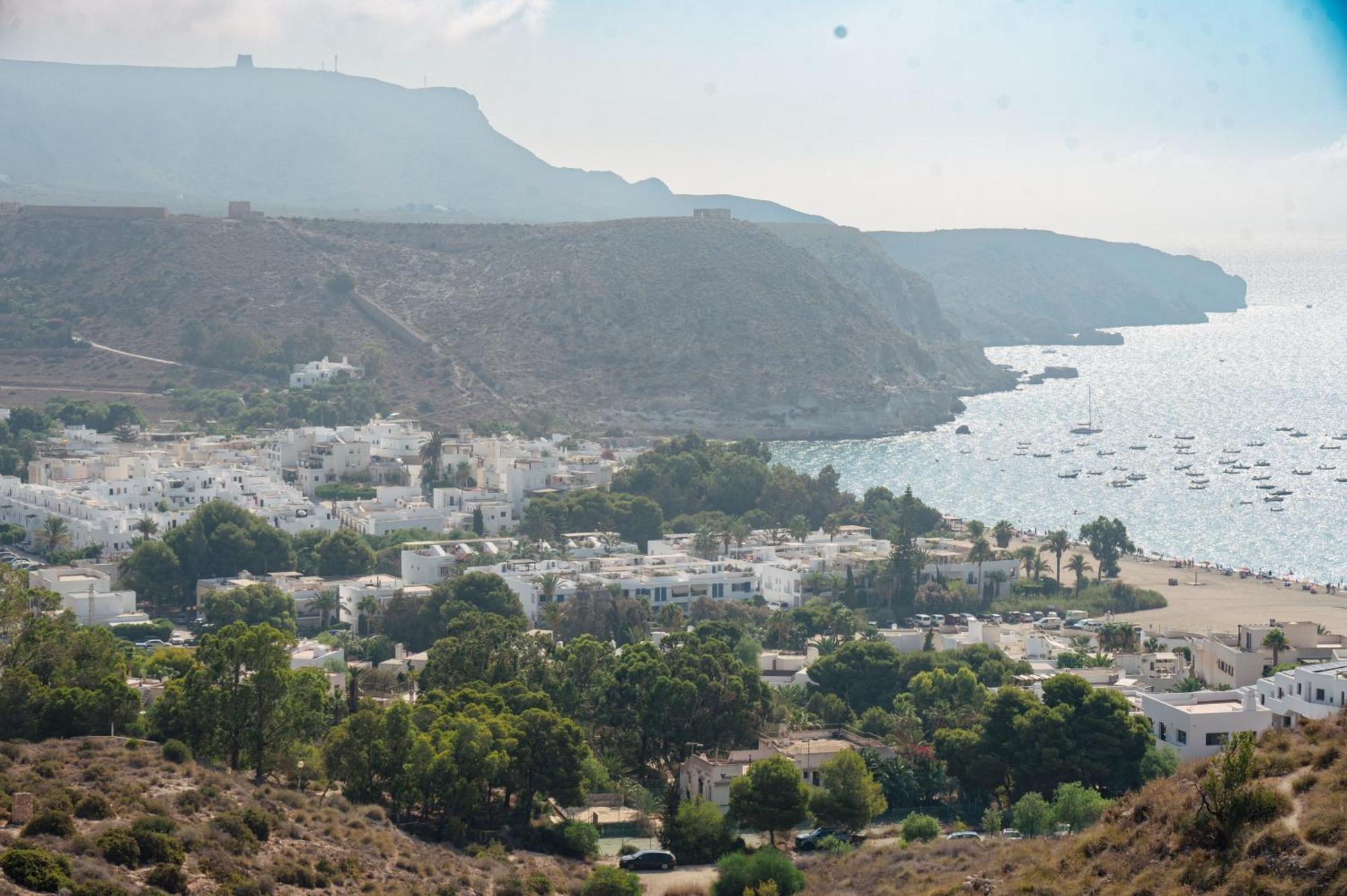 Complejo Turistico Los Bayiyos Agua Amarga  Luaran gambar