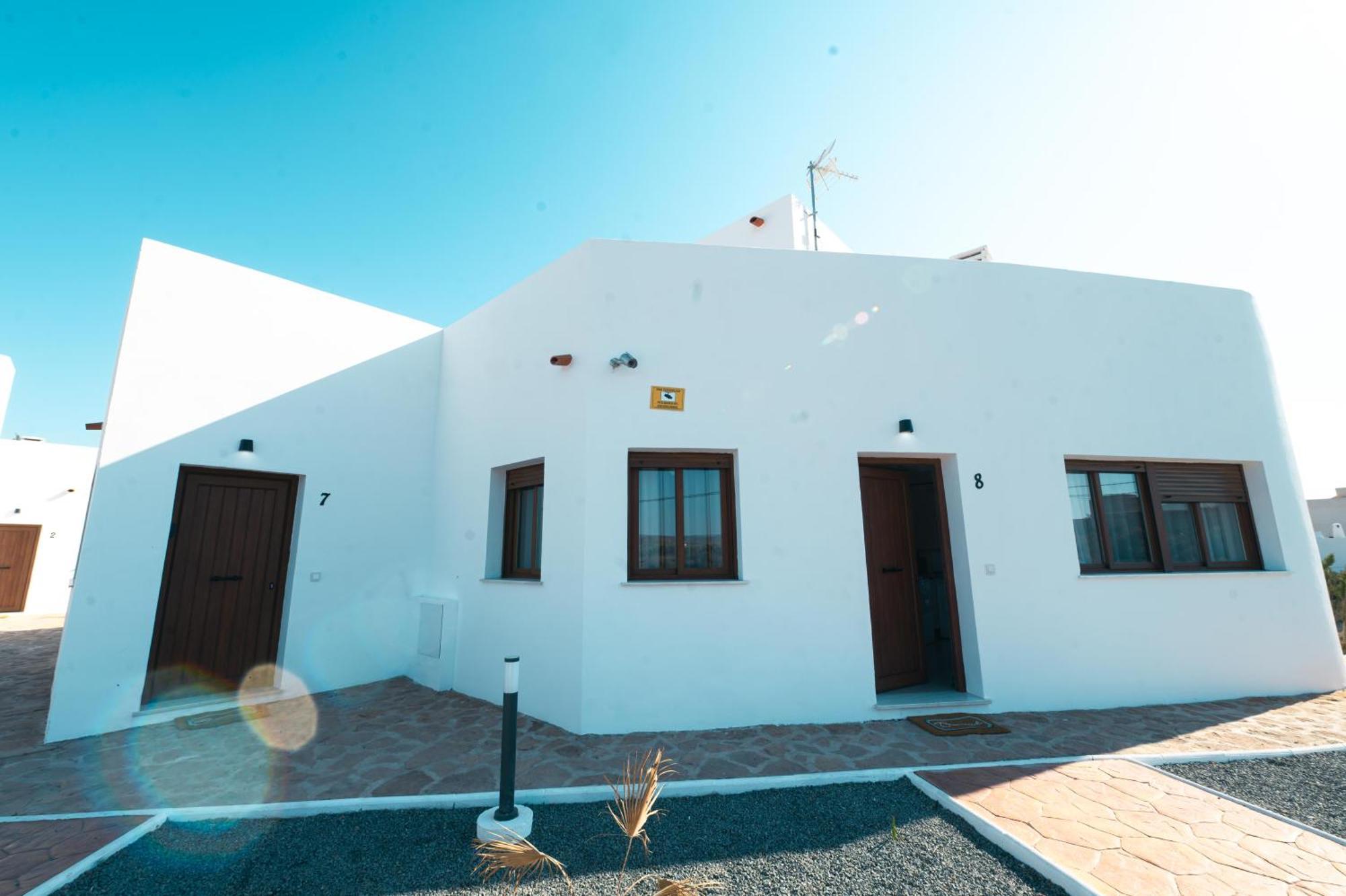 Complejo Turistico Los Bayiyos Agua Amarga  Luaran gambar